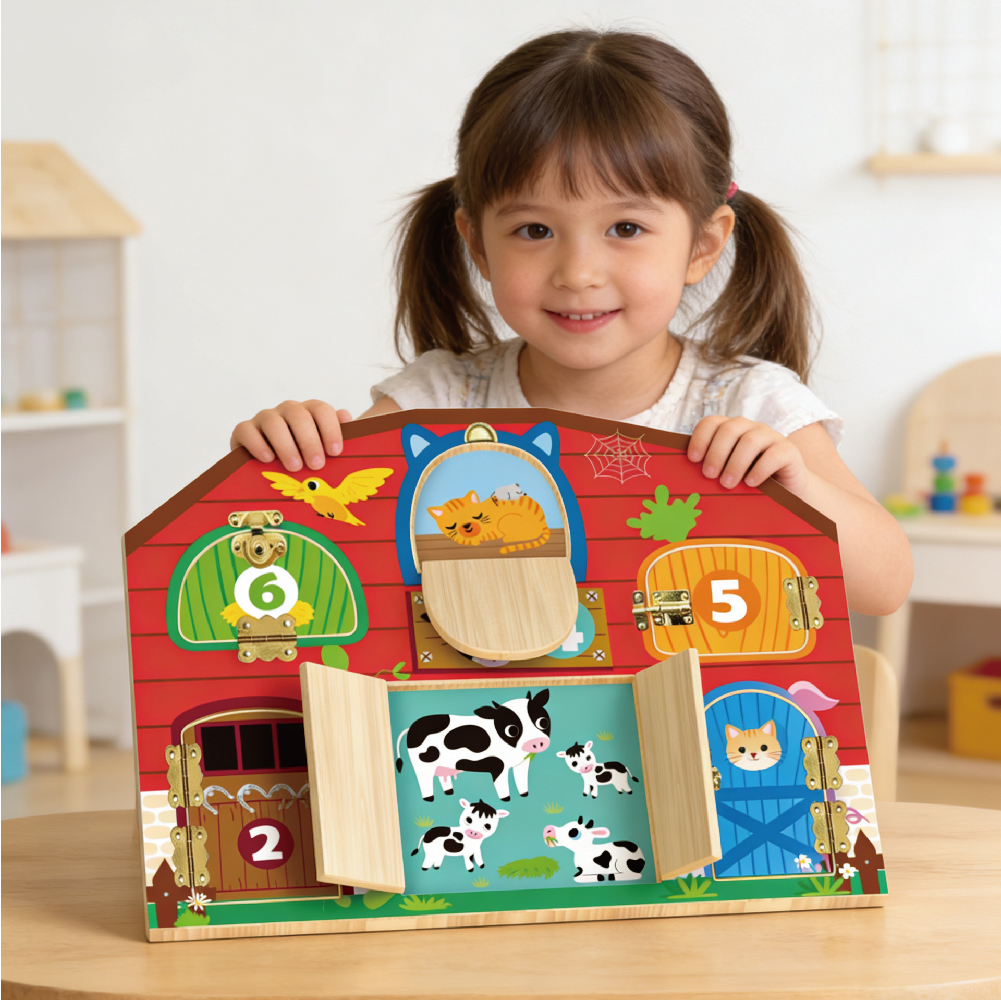 Wooden farm door lock toys, early childhood farm door lock Montessori unlocking toys to promote early childhood development